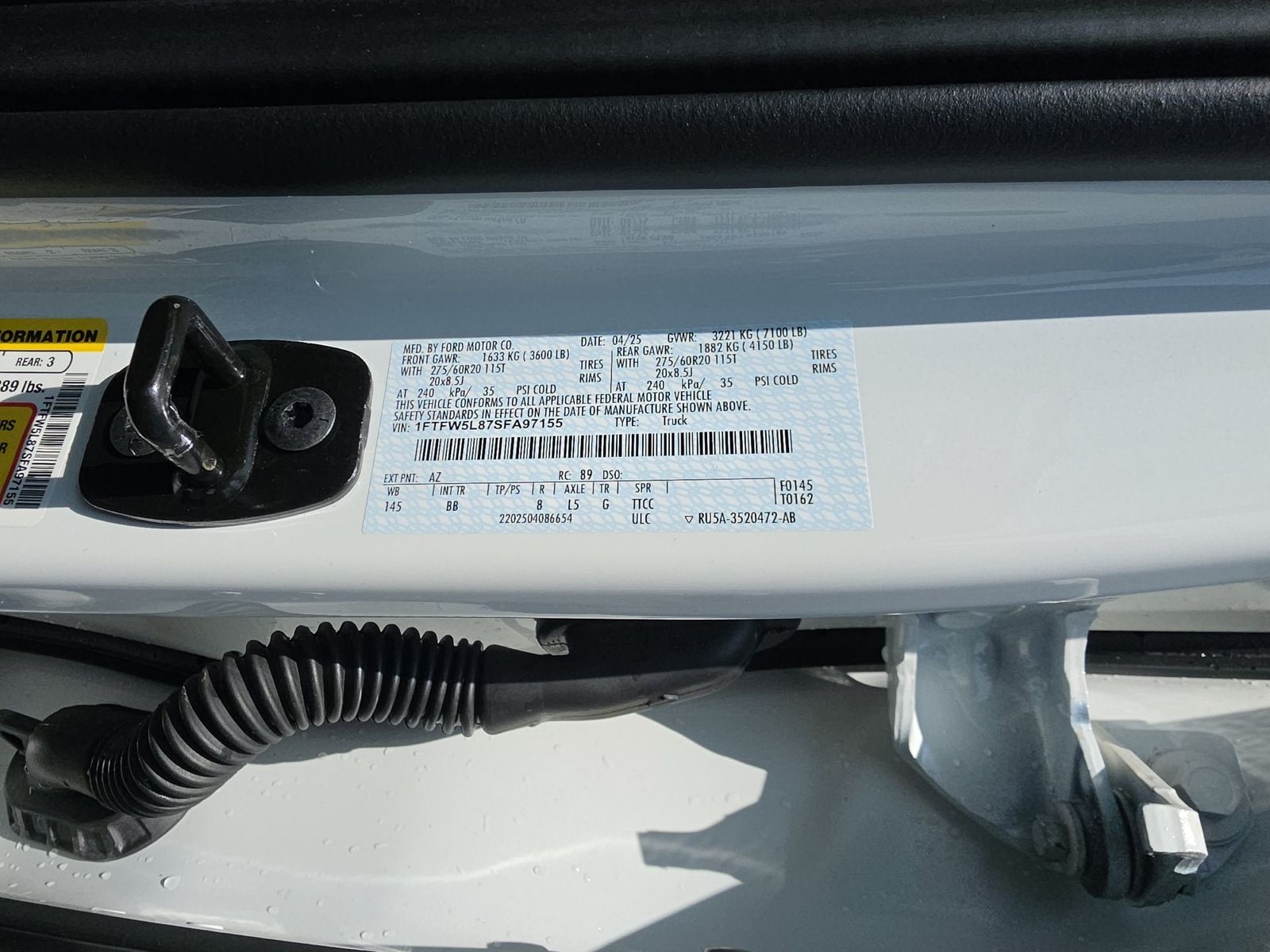 2025 Ford F-150 Lariat AWD