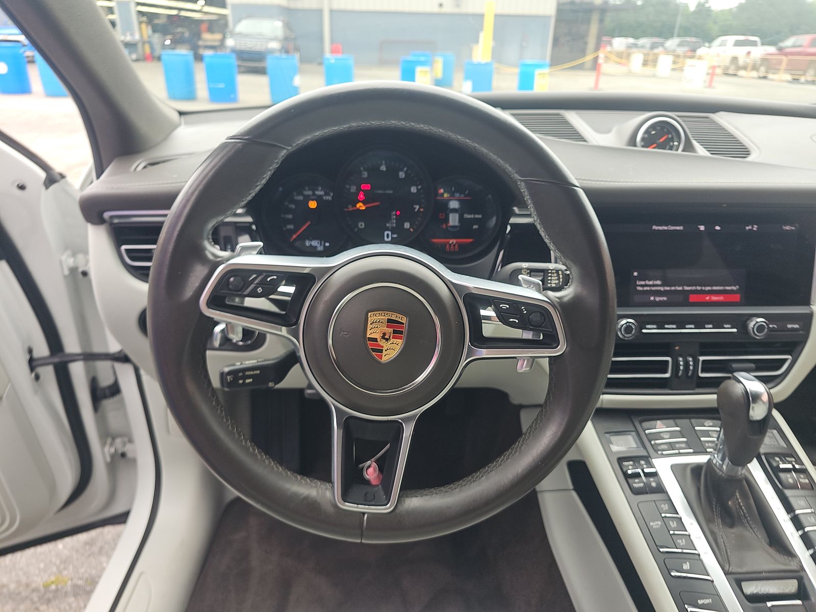 2021 Porsche Macan Base AWD