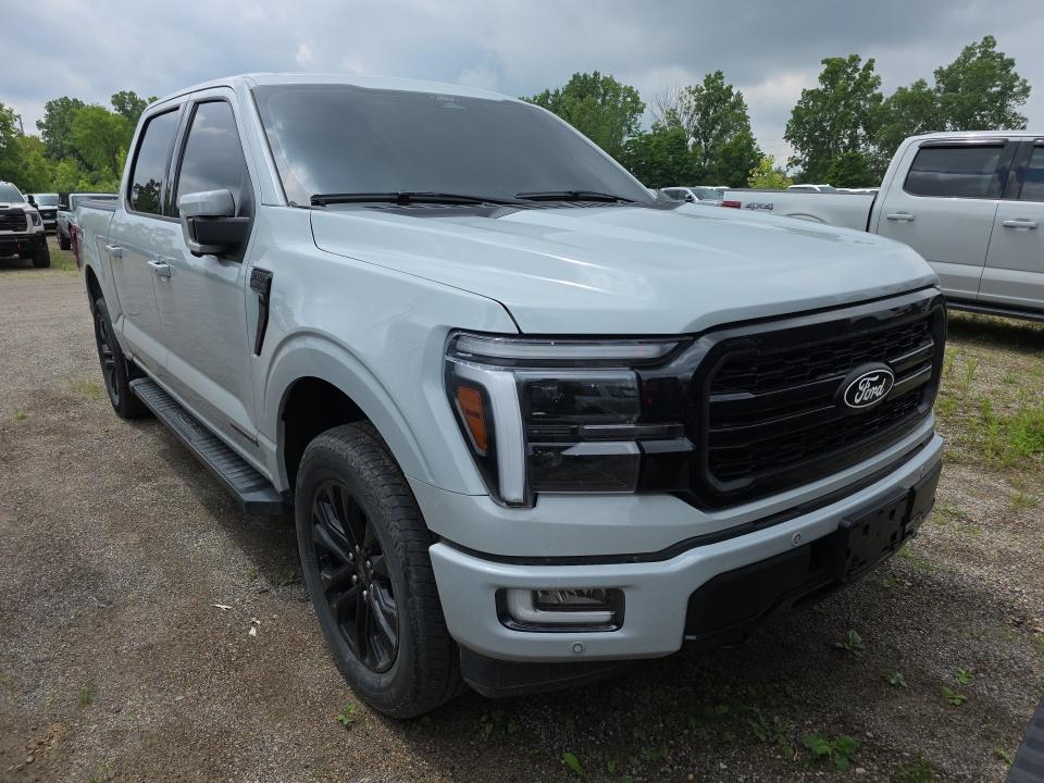 2024 Ford F-150 Hybrid Lariat AWD