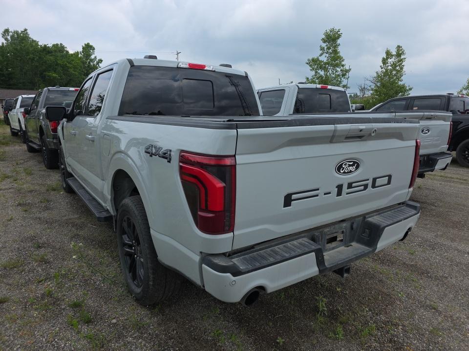 2024 Ford F-150 Hybrid Lariat AWD