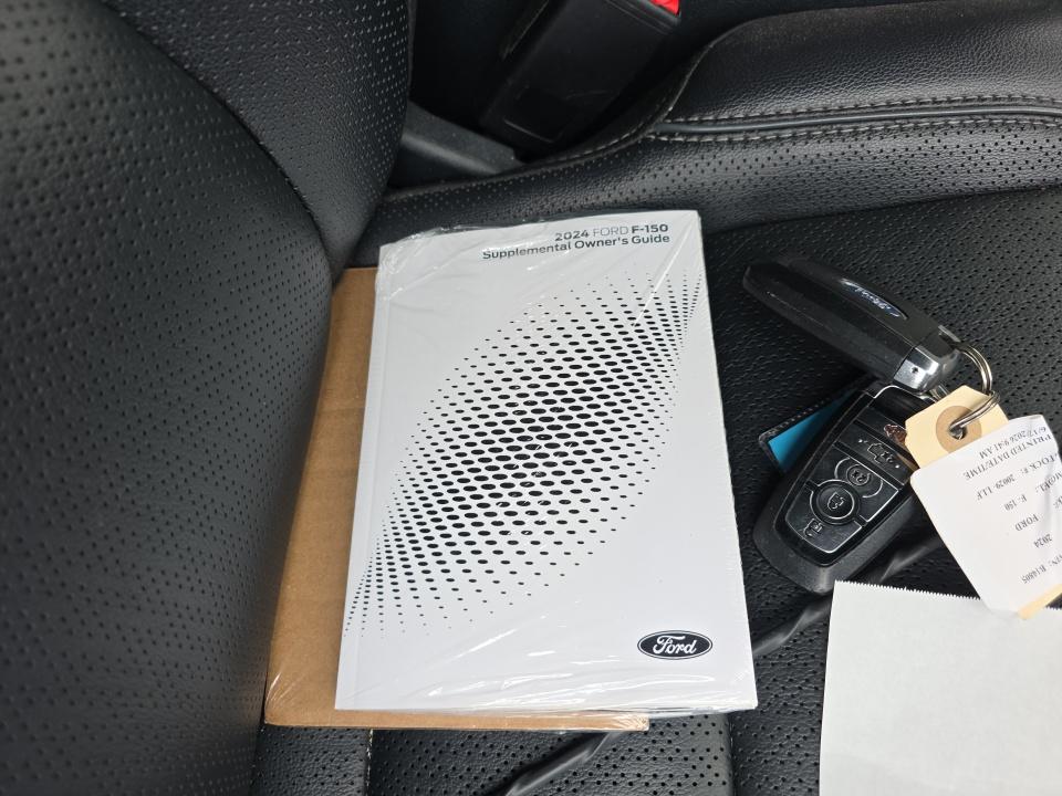 2024 Ford F-150 Hybrid Lariat AWD