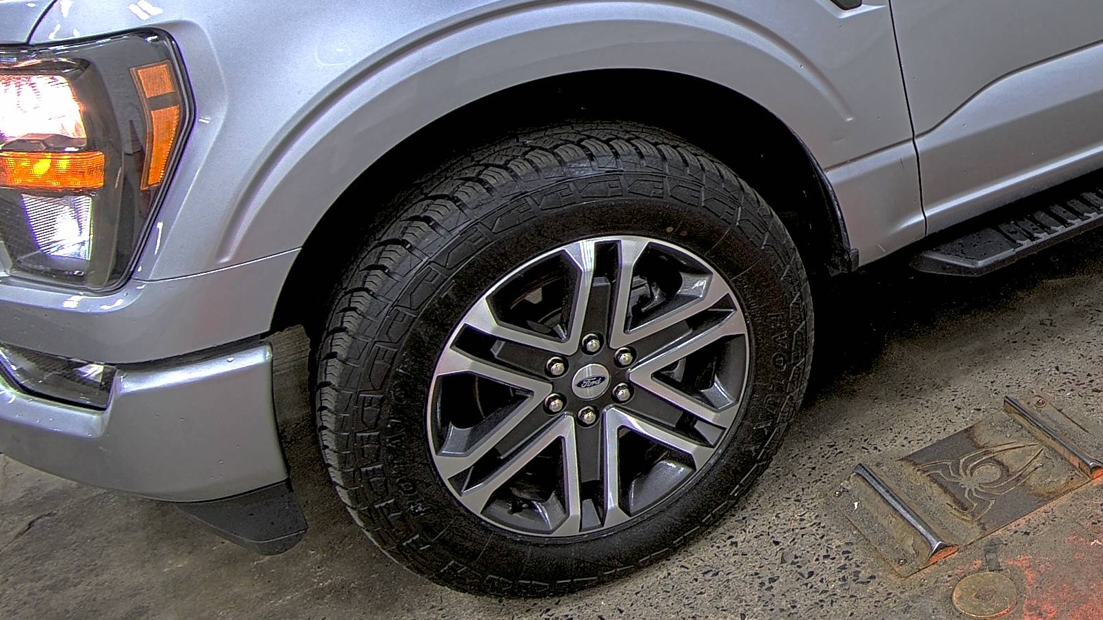 2023 Ford F-150 XL AWD