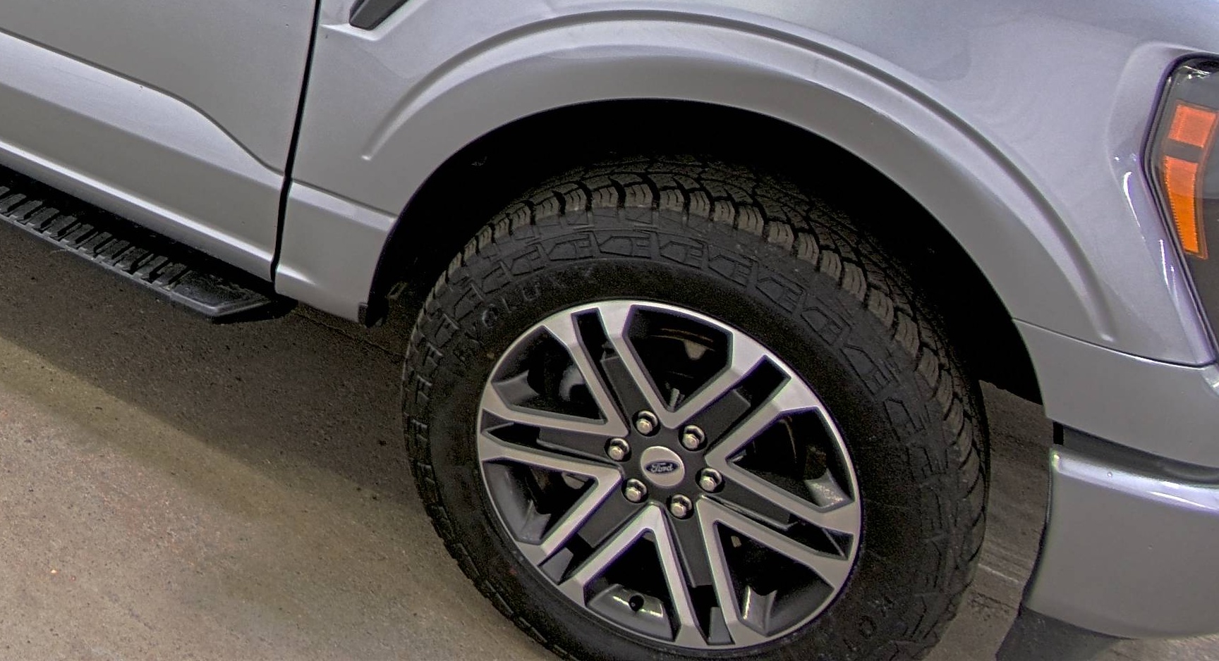 2023 Ford F-150 XL AWD