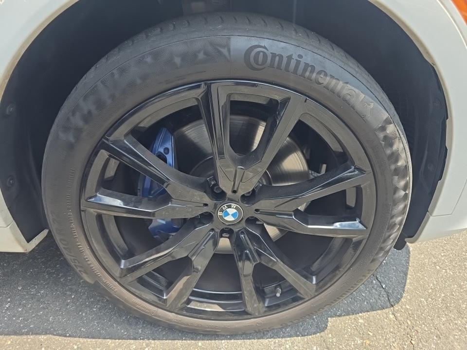 2020 BMW X7 M50i AWD