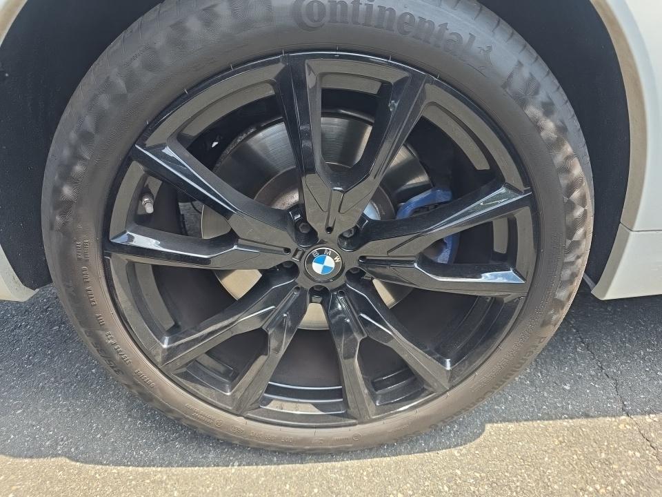 2020 BMW X7 M50i AWD