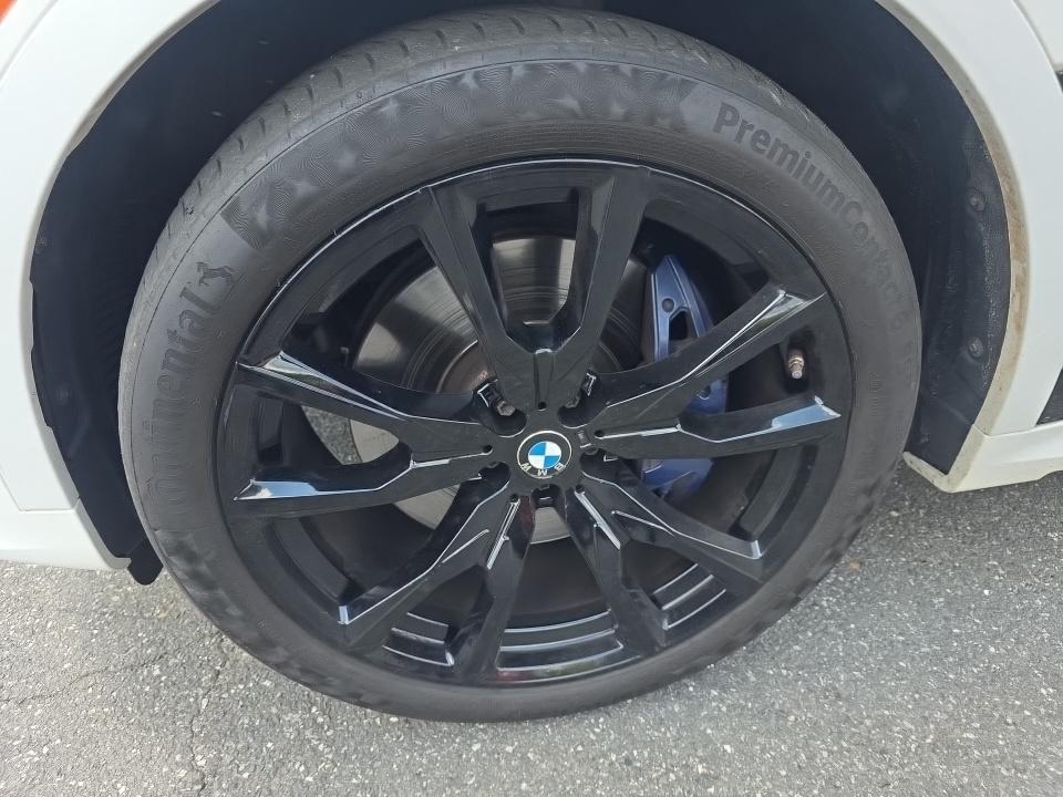 2020 BMW X7 M50i AWD