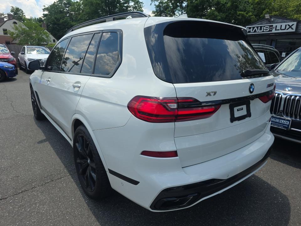 2020 BMW X7 M50i AWD