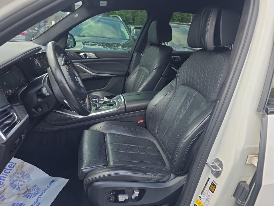 2020 BMW X7 M50i AWD