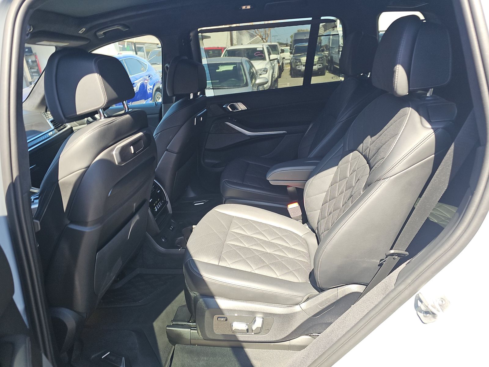 2024 BMW X7 xDrive40i AWD