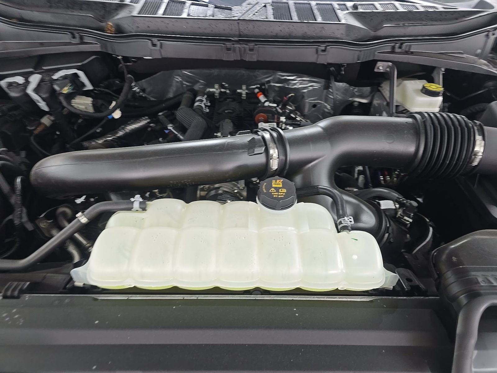 2026 Ford F-150 Lariat AWD