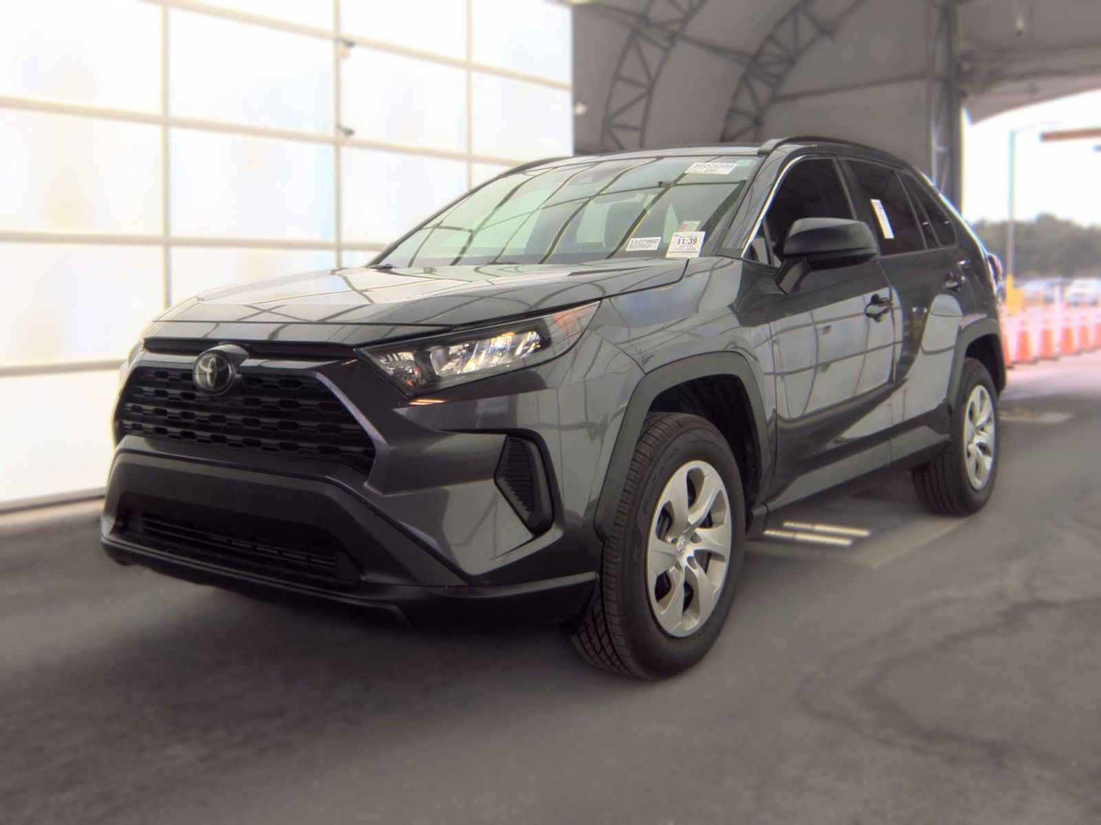 2019 Toyota RAV4 LE FWD
