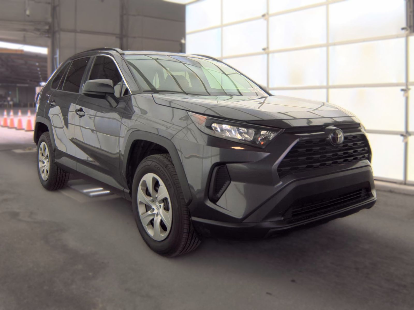 2019 Toyota RAV4 LE FWD