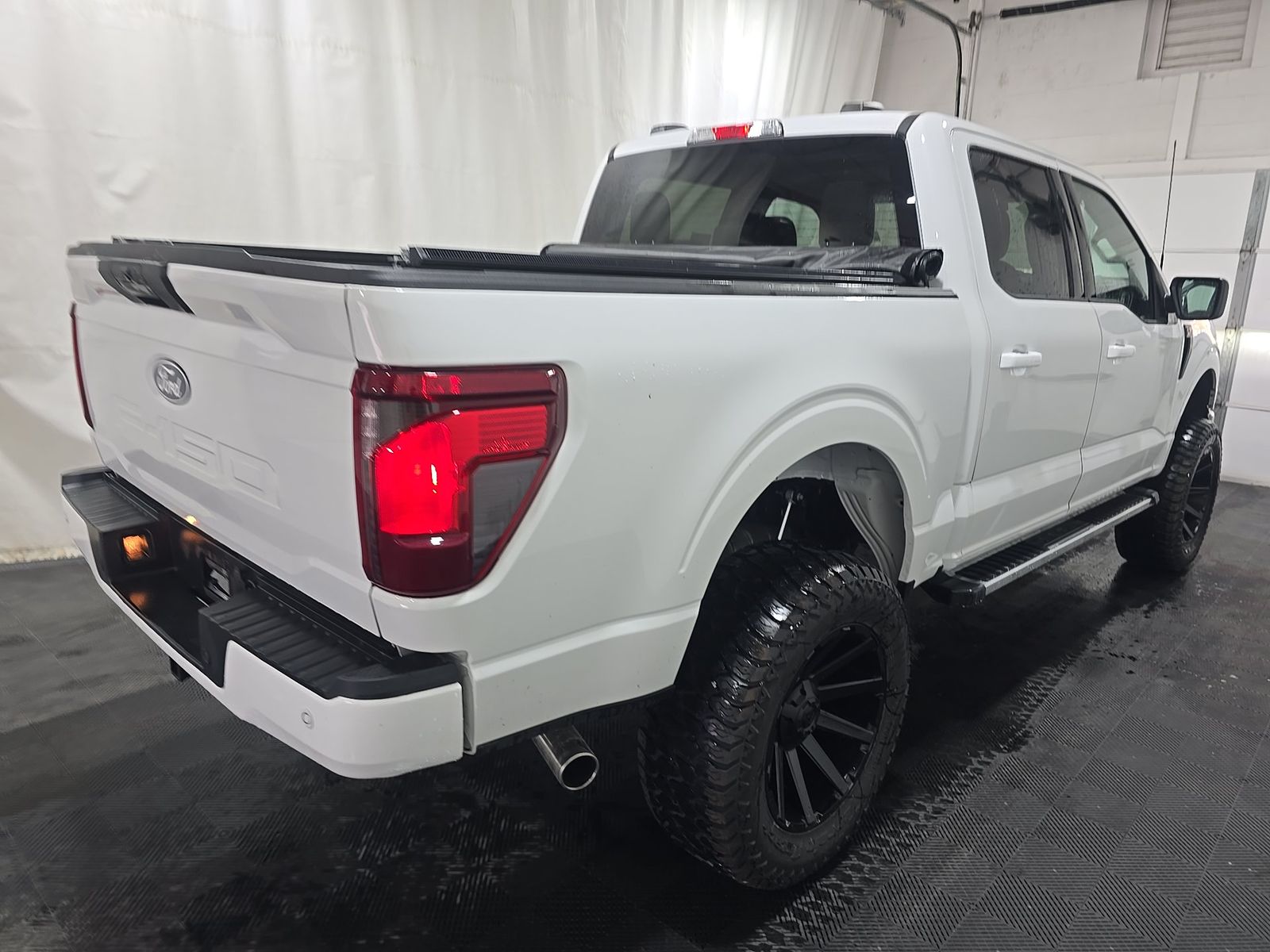 2025 Ford F-150 XLT AWD