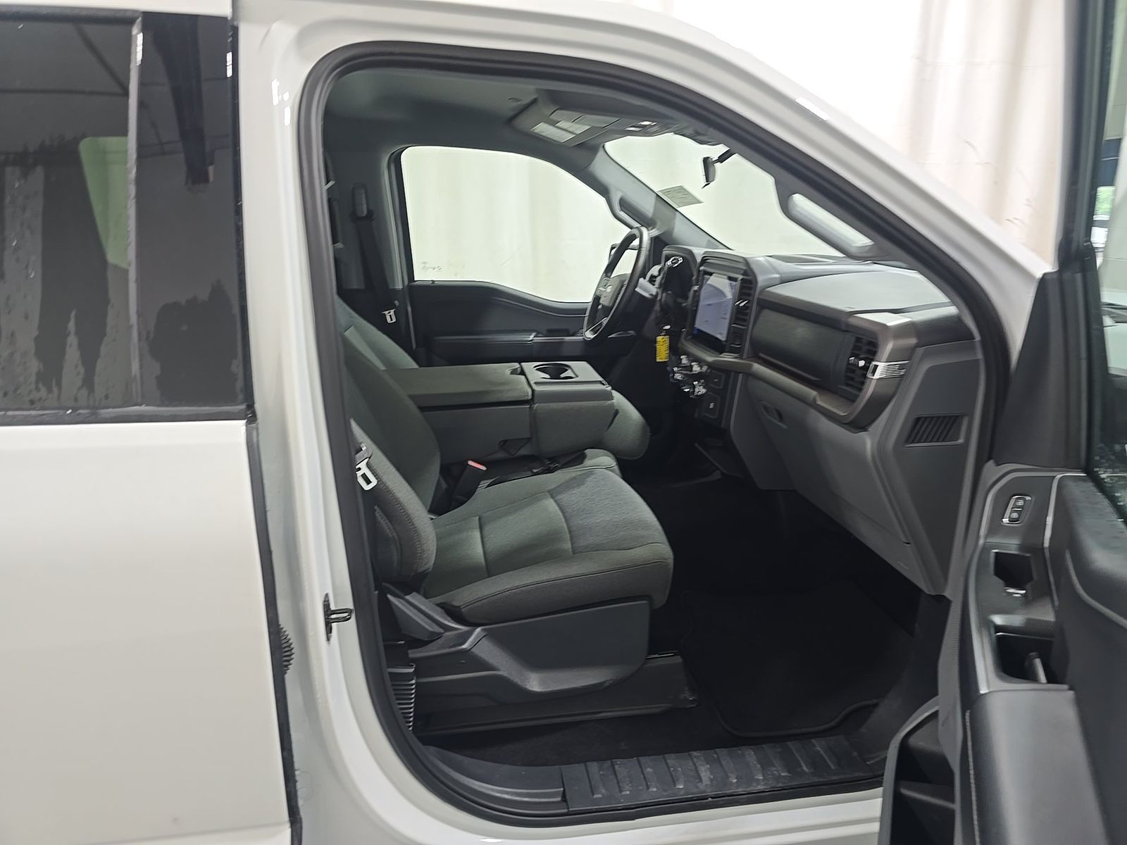 2025 Ford F-150 XLT AWD