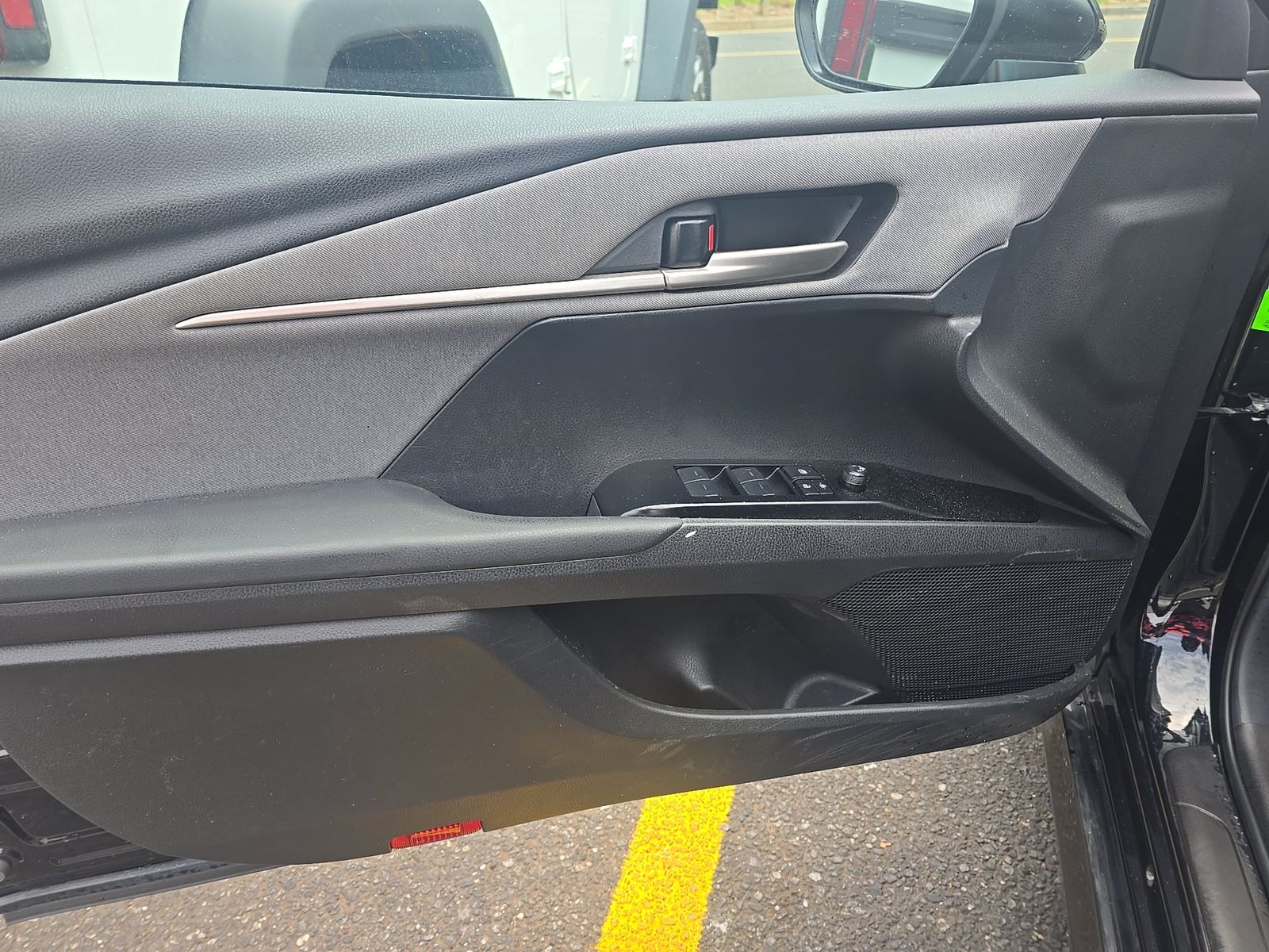 2025 Toyota Camry LE FWD