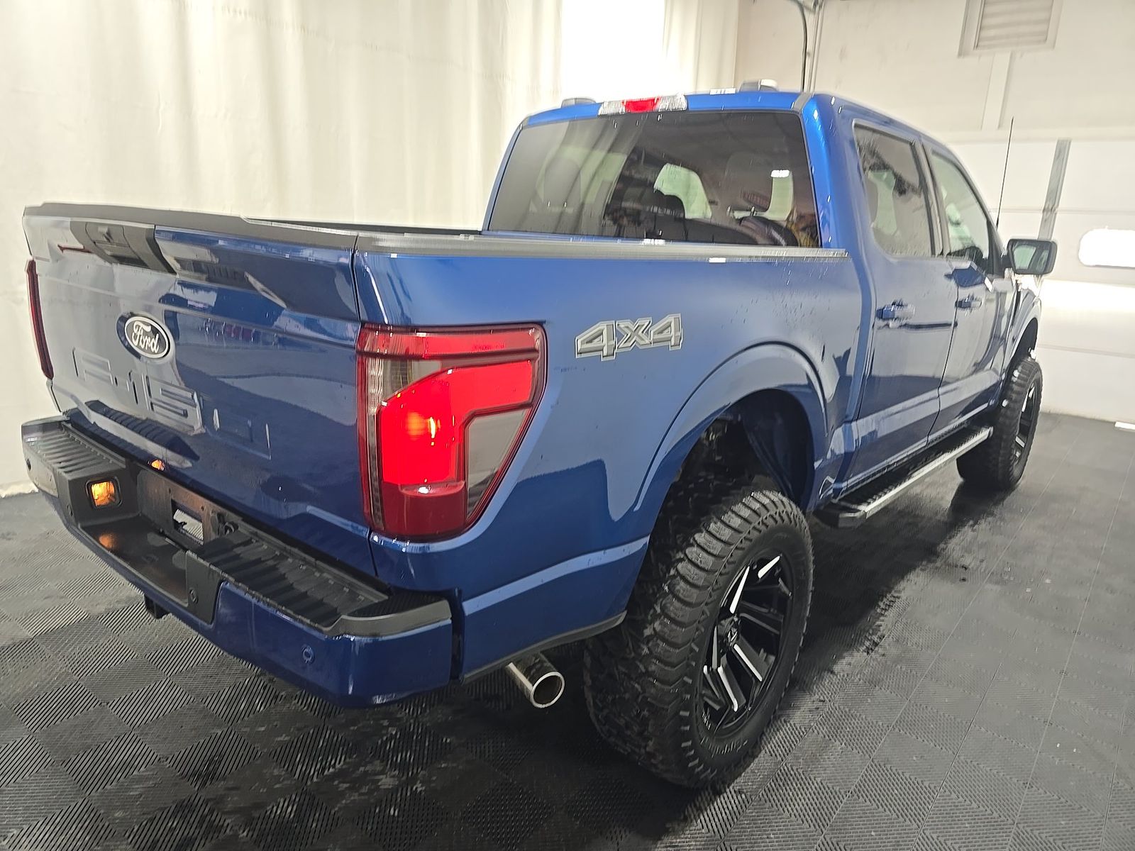 2025 Ford F-150 XLT AWD