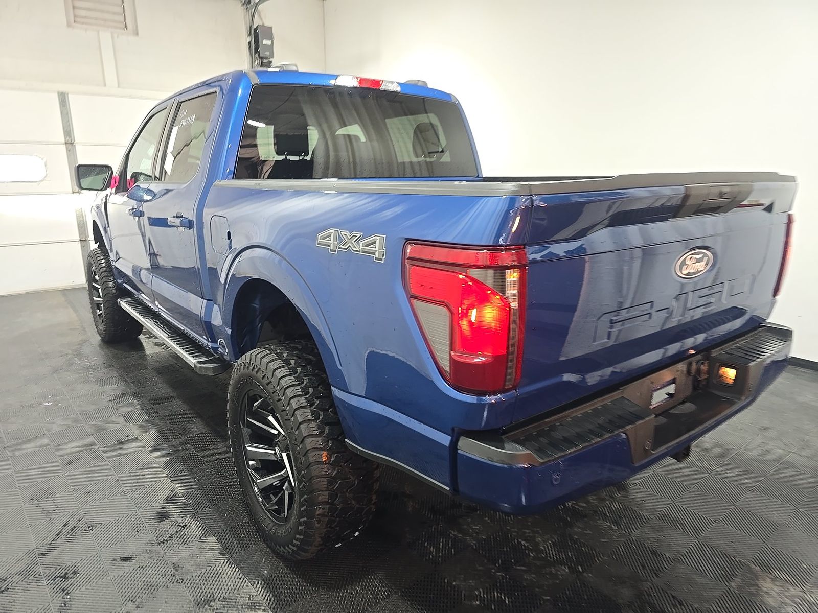 2025 Ford F-150 XLT AWD