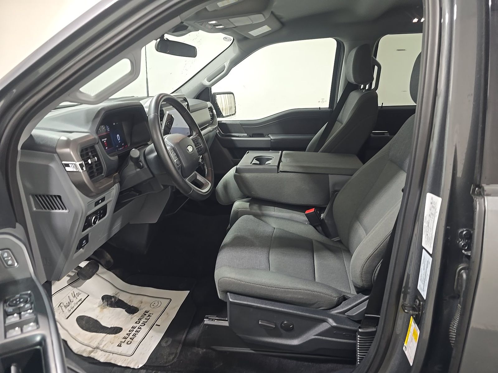 2025 Ford F-150 XLT AWD