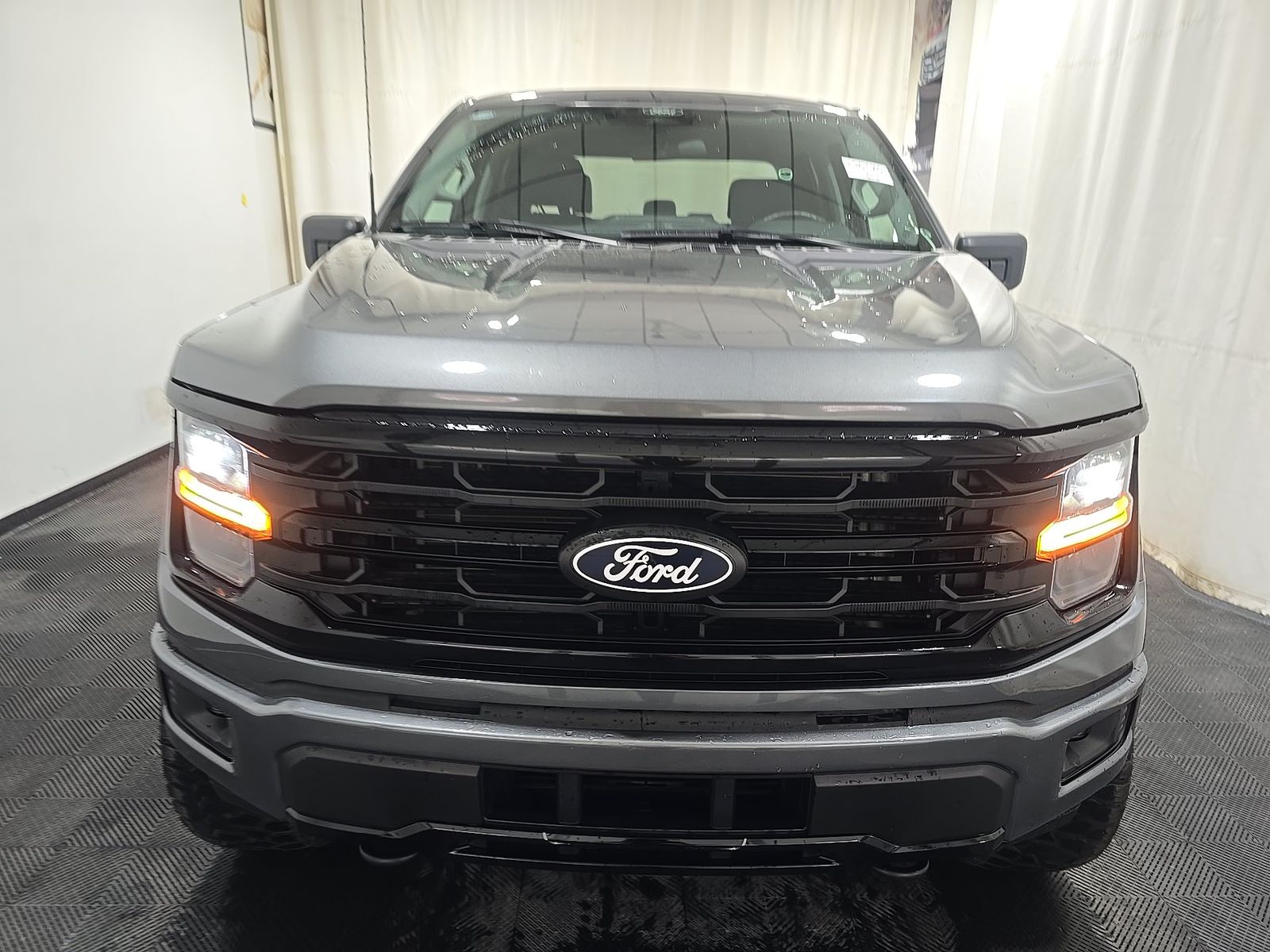 2025 Ford F-150 XLT AWD
