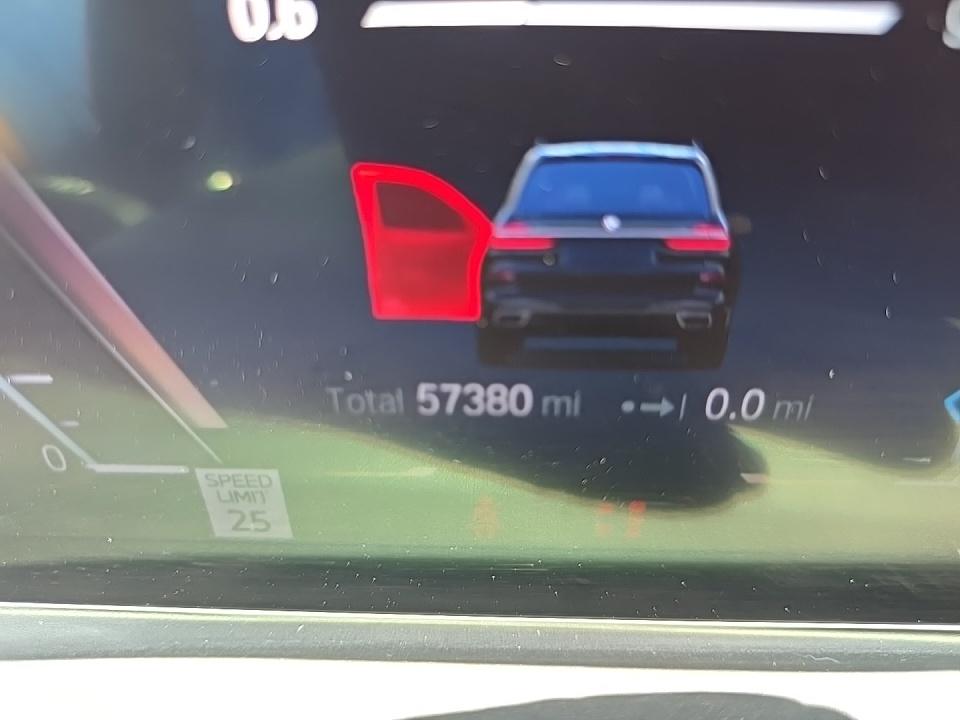 2023 BMW X7 xDrive40i AWD