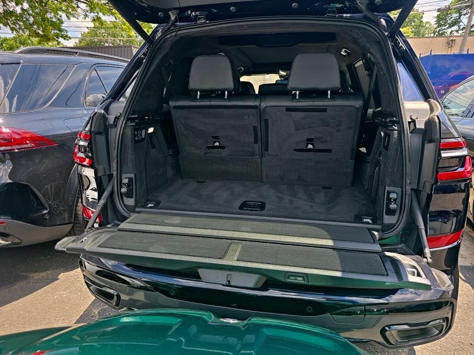 2023 BMW X7 xDrive40i AWD