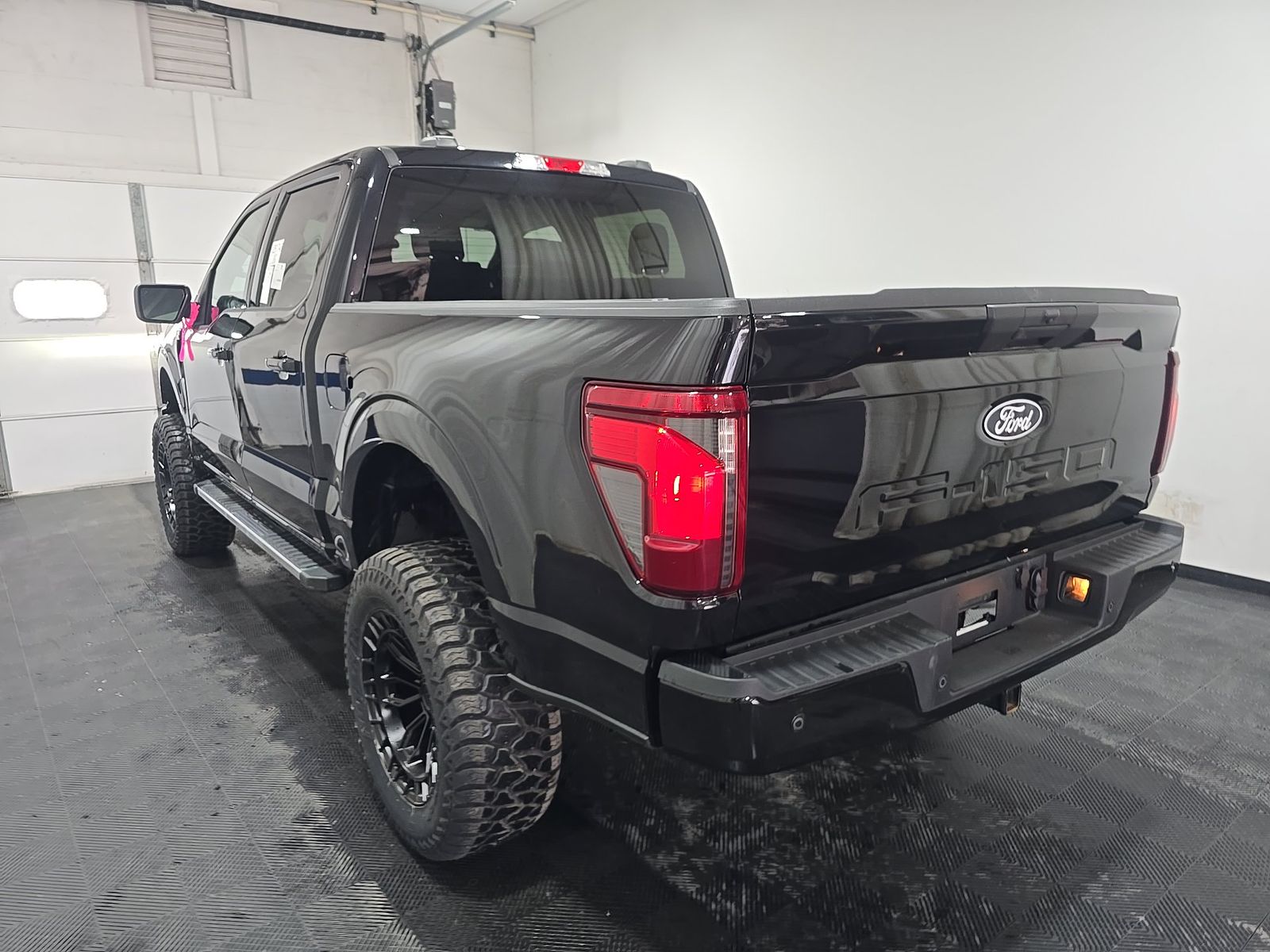 2025 Ford F-150 XLT AWD