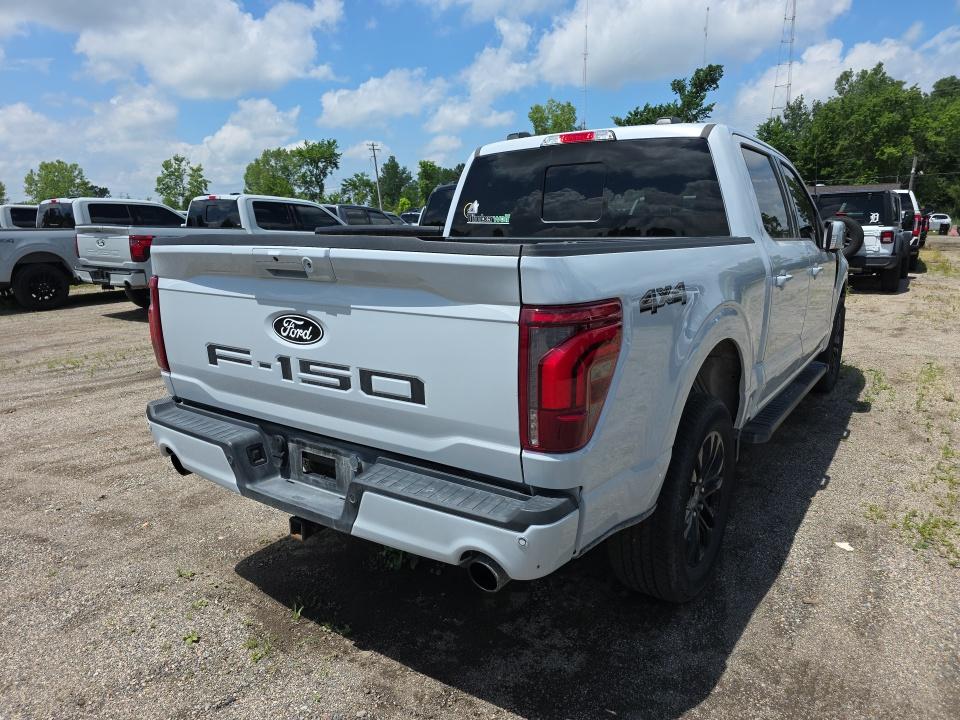 2025 Ford F-150 Lariat AWD