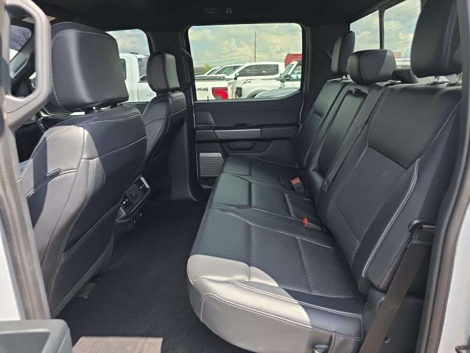 2025 Ford F-150 Lariat AWD