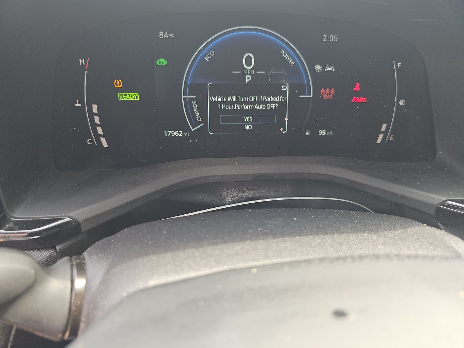 2025 Toyota Camry LE FWD