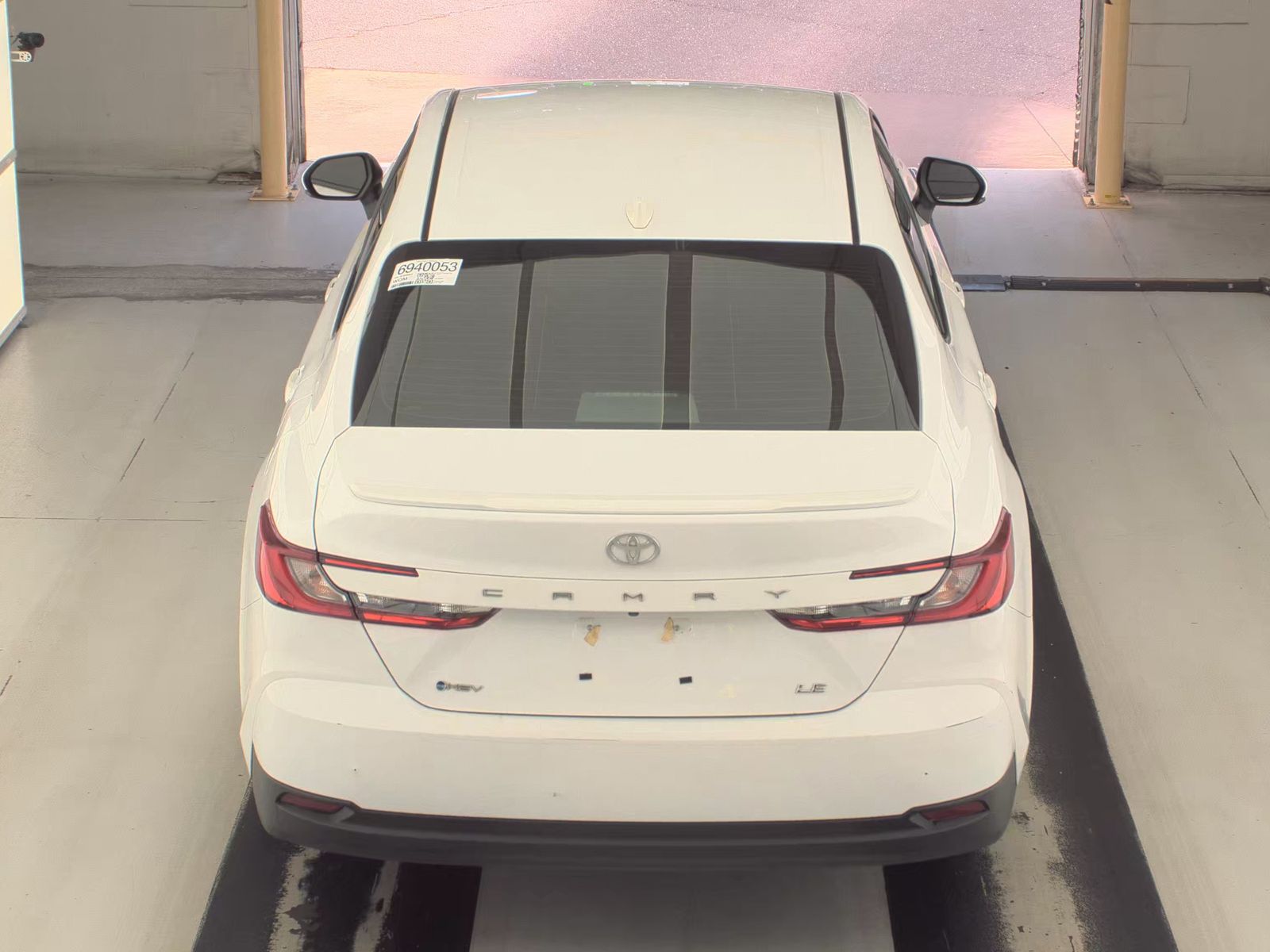 2025 Toyota Camry LE FWD