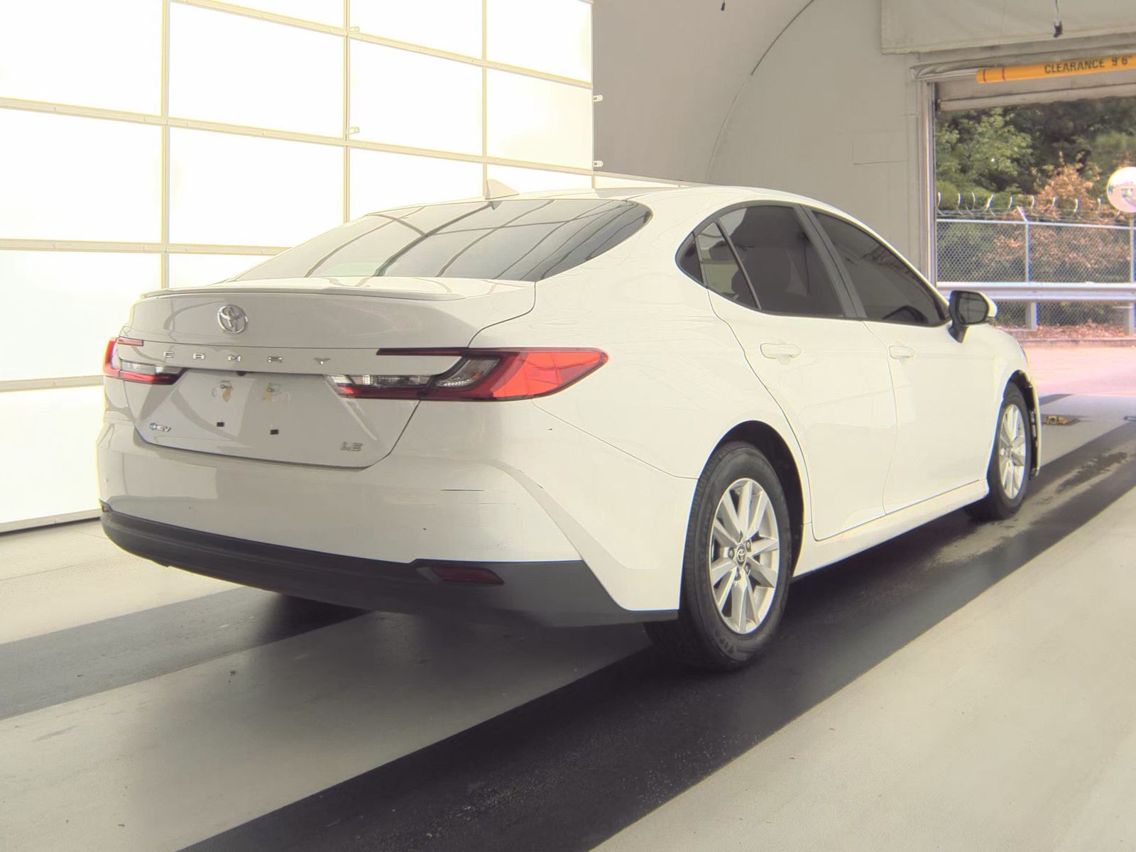 2025 Toyota Camry LE FWD