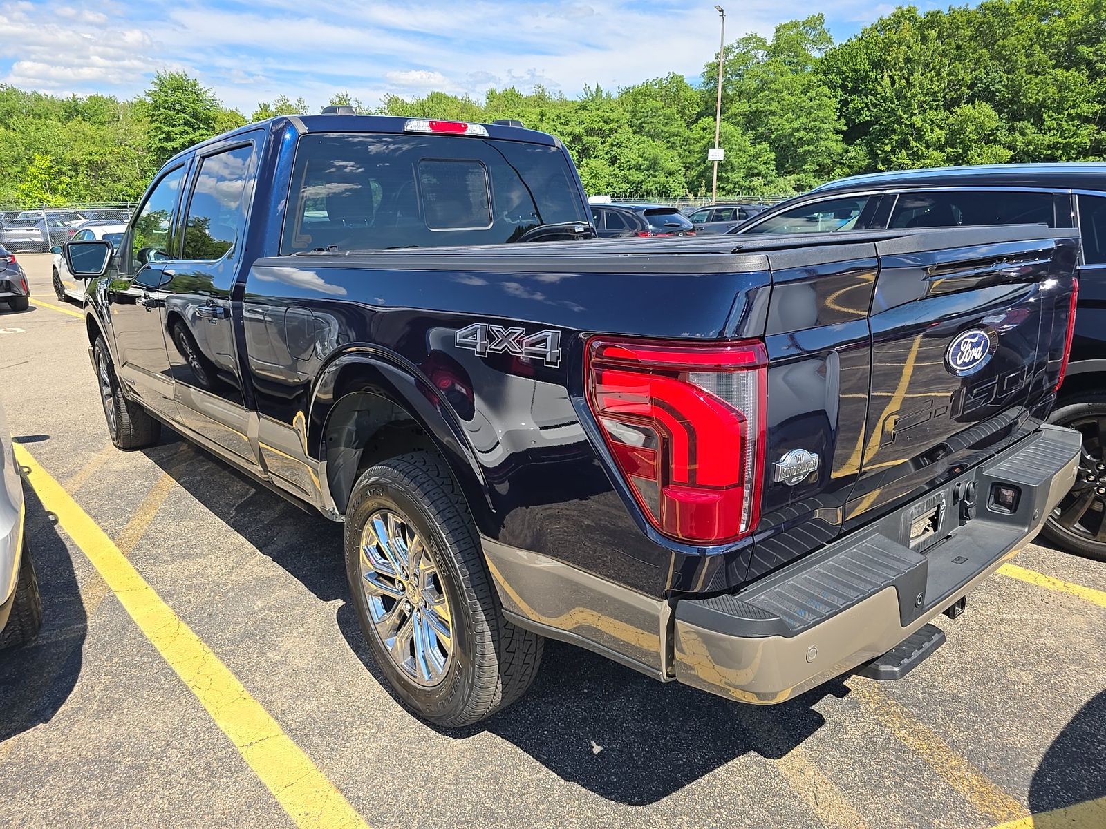 2025 Ford F-150 Hybrid King Ranch AWD