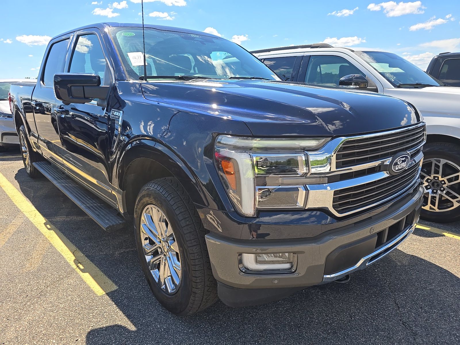 2025 Ford F-150 Hybrid King Ranch AWD