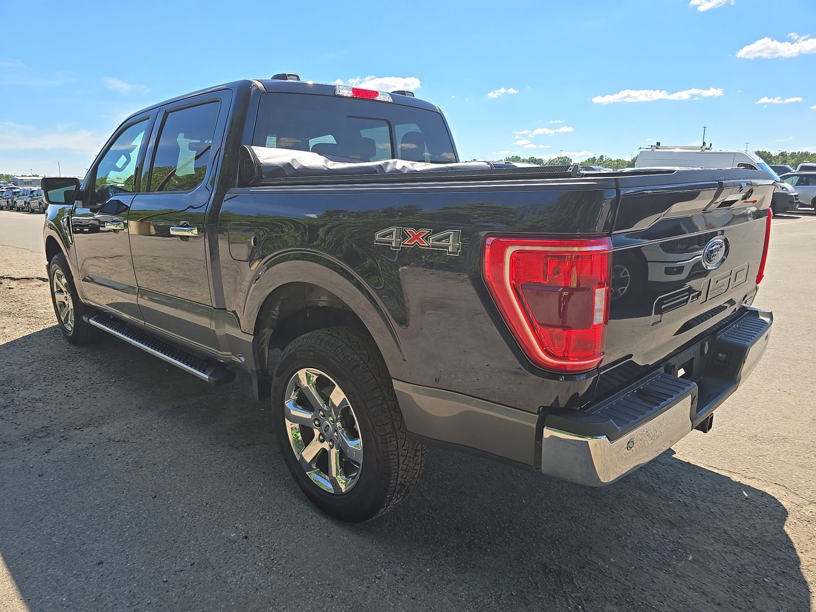 2023 Ford F-150 XLT AWD