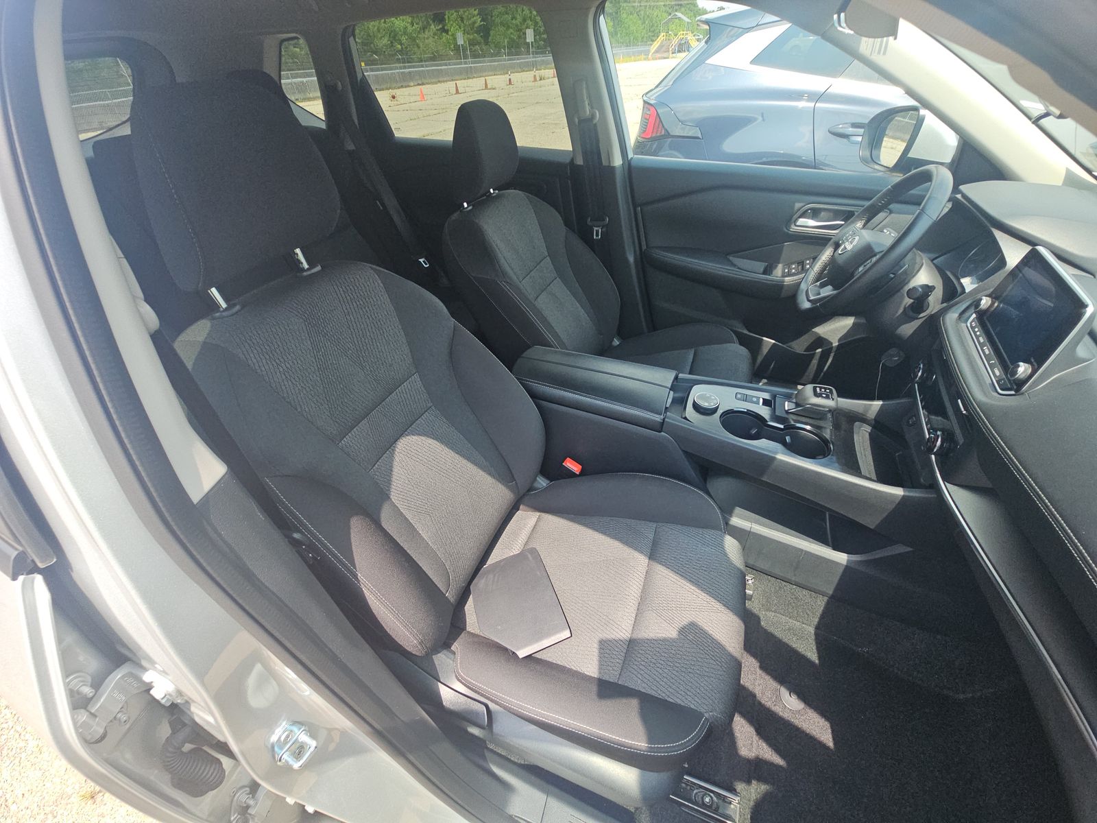 2025 Nissan Rogue SV AWD