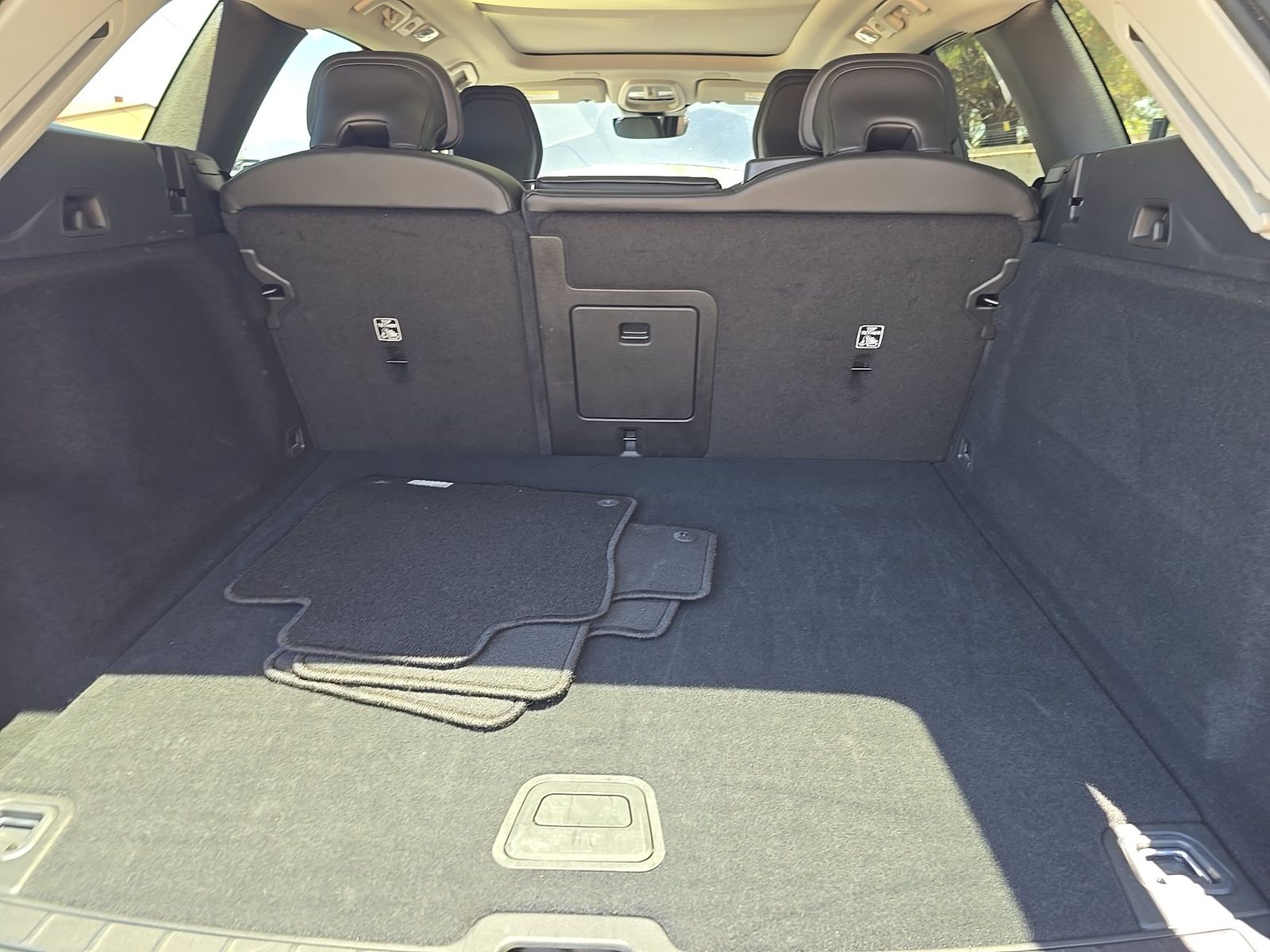 2025 Volvo XC60 B5 Core FWD
