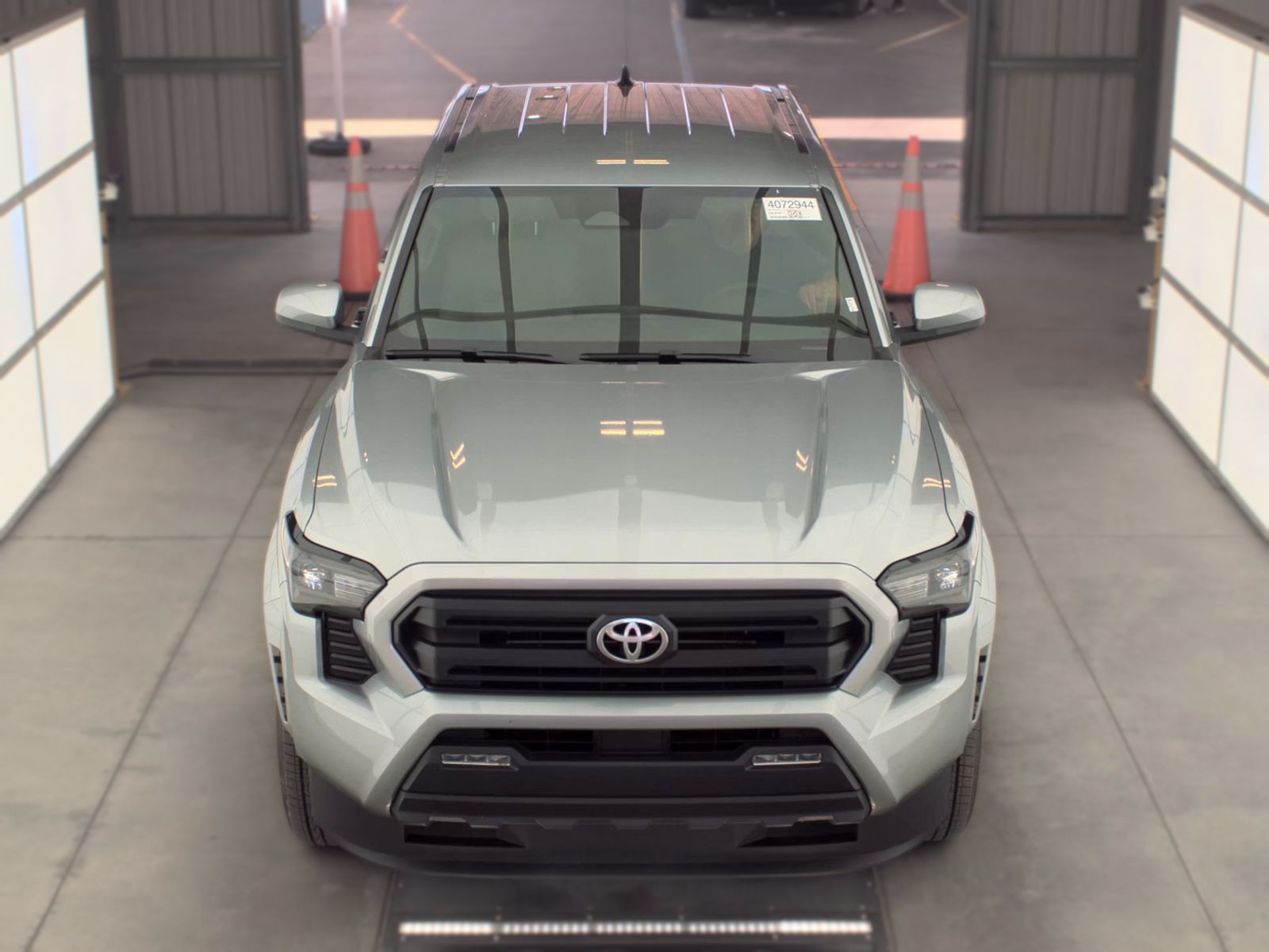 2024 Toyota Tacoma SR5 AWD