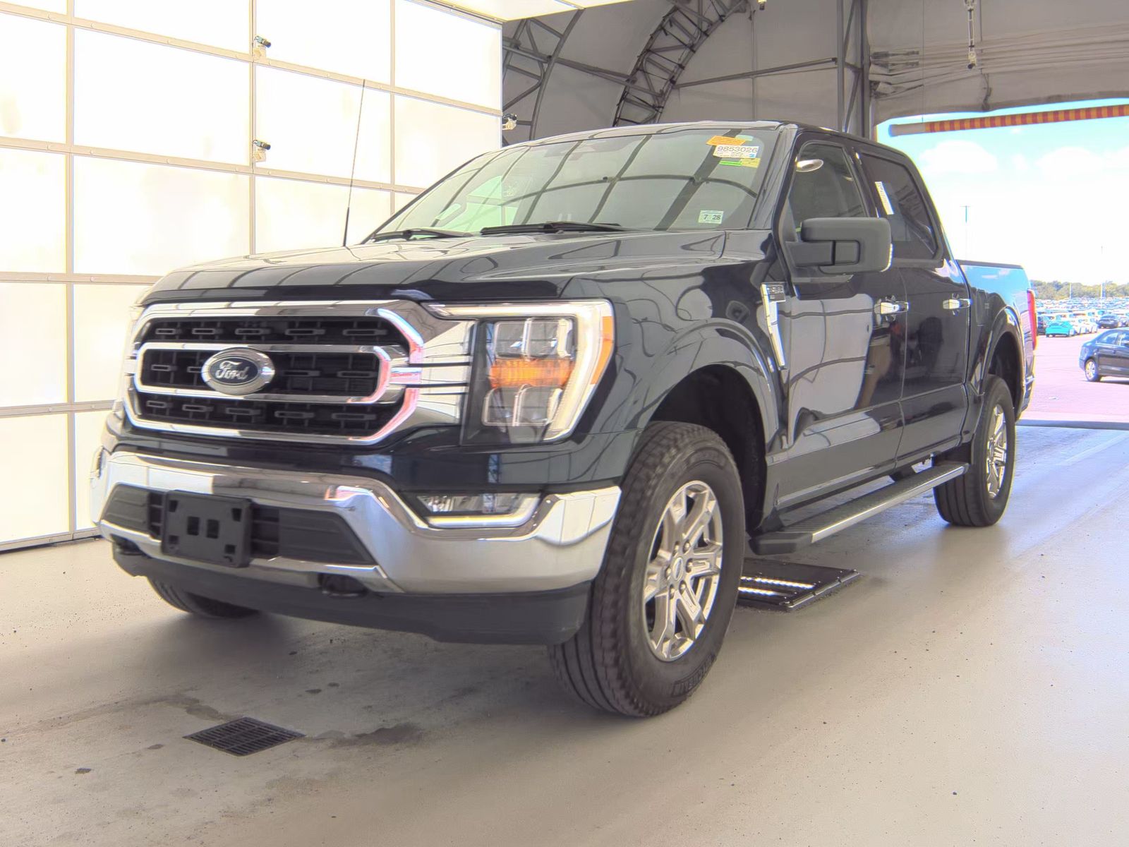 2023 Ford F-150 XLT AWD