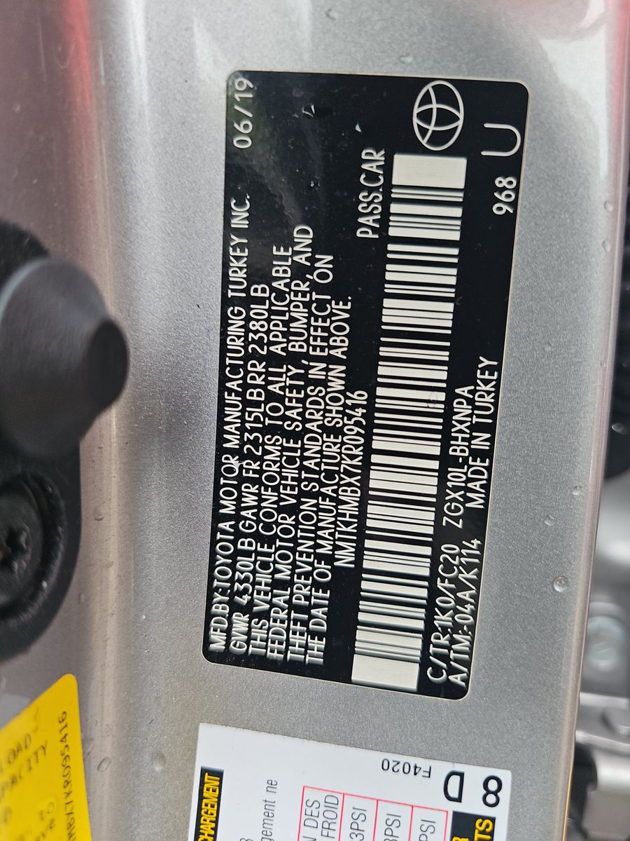 2019 Toyota C-HR LE FWD