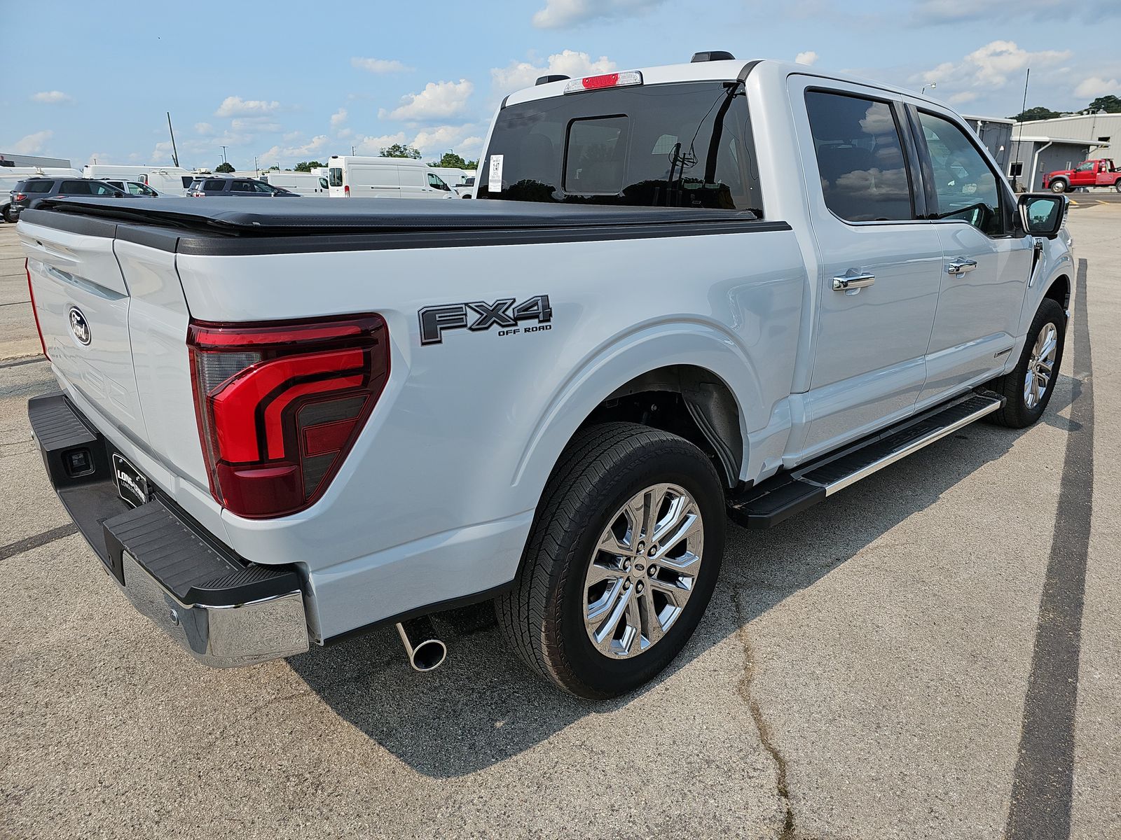 2025 Ford F-150 Hybrid Lariat AWD