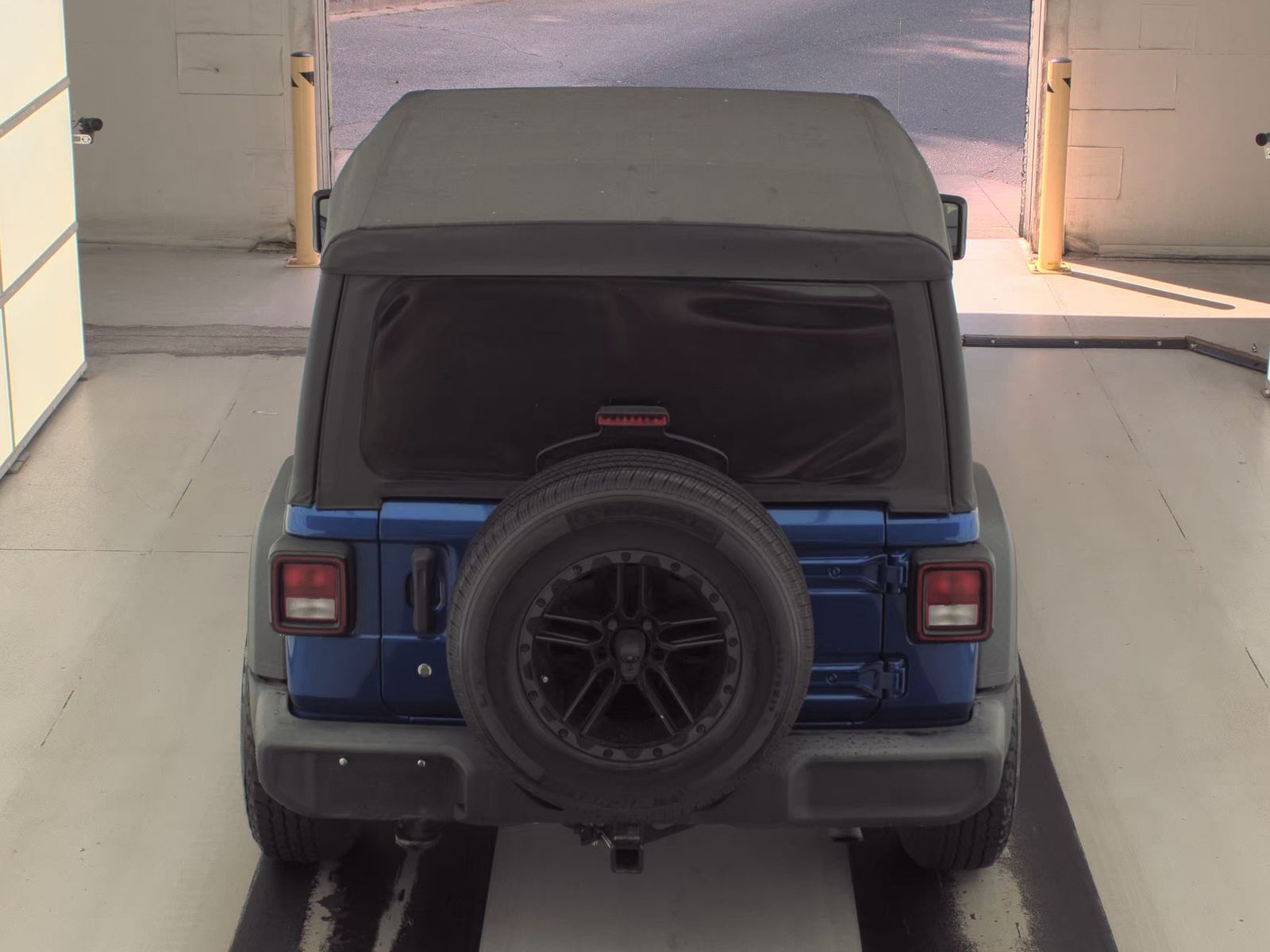 2019 Jeep Wrangler Sport AWD