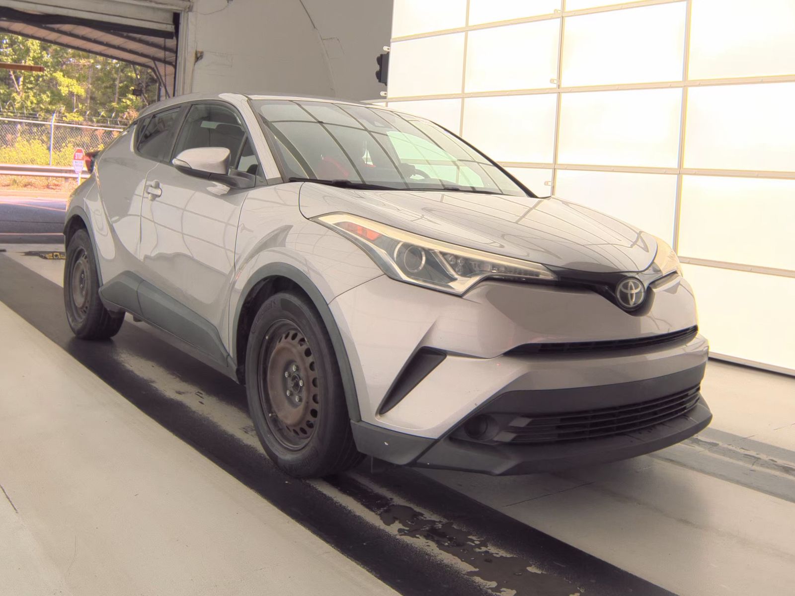 2019 Toyota C-HR LE FWD