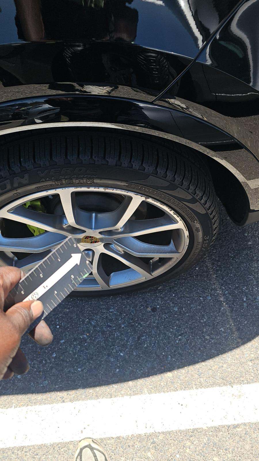 2019 Porsche Cayenne E-Hybrid AWD