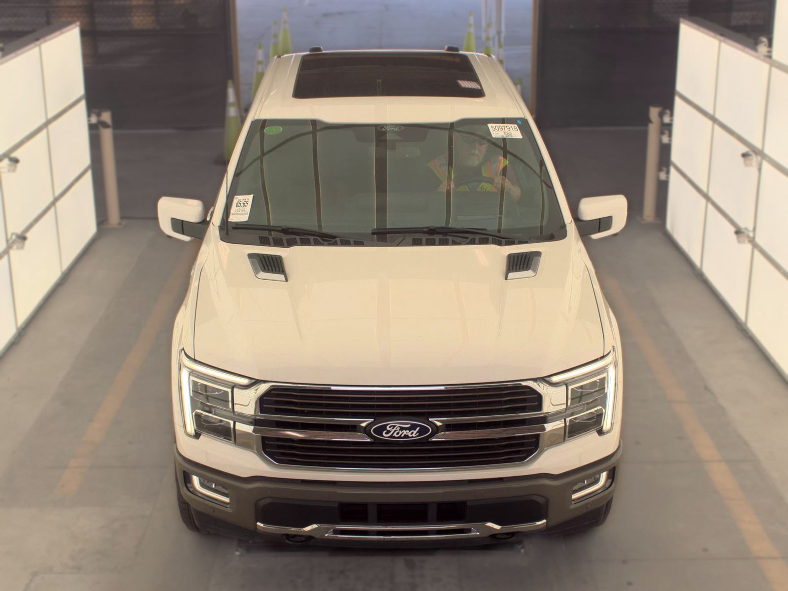 2025 Ford F-150 Hybrid King Ranch AWD