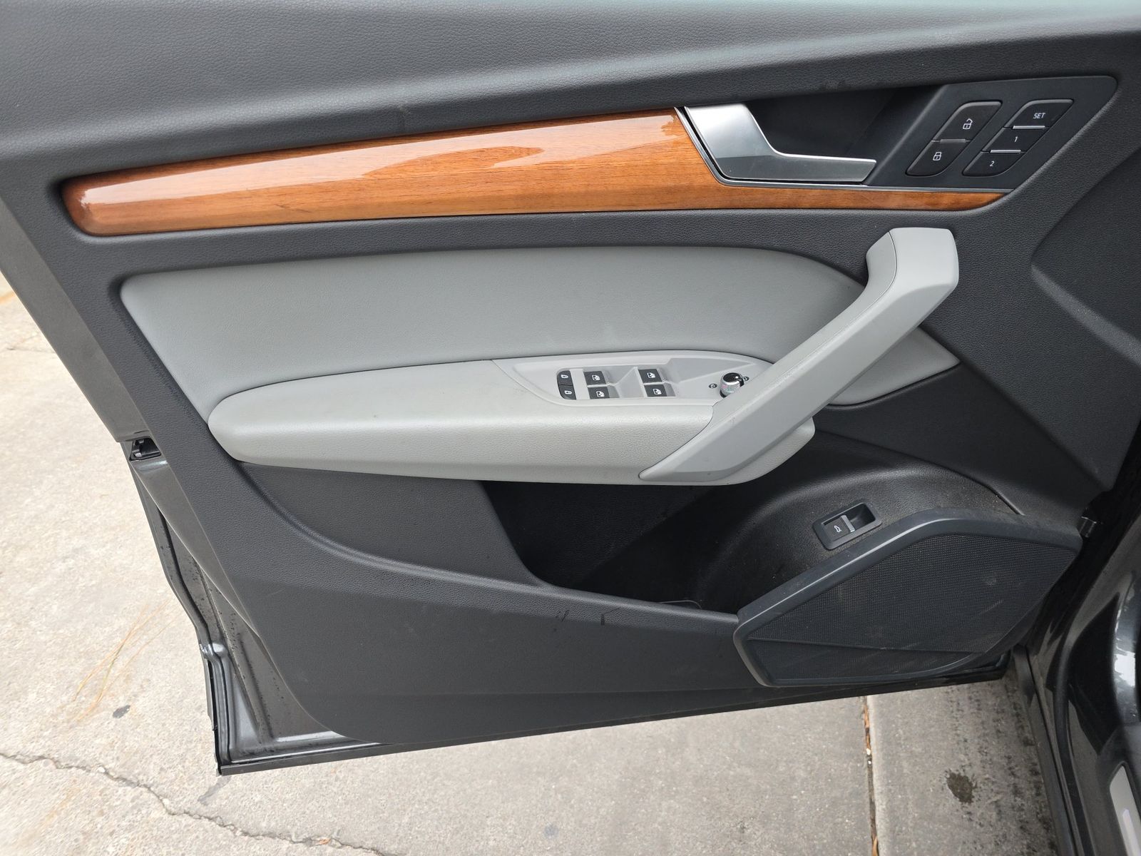 2022 Audi Q5 S line Premium AWD