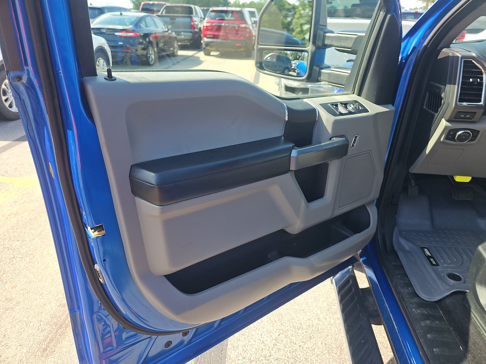 2016 Ford F-150 XLT AWD