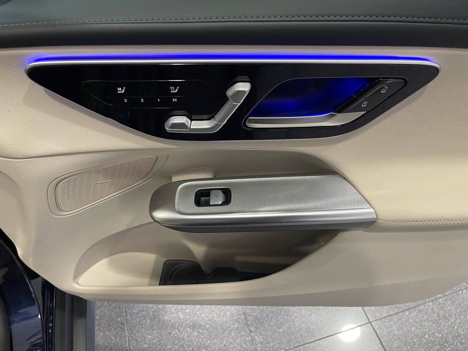 2024 Mercedes-Benz GLC GLC 300 AWD