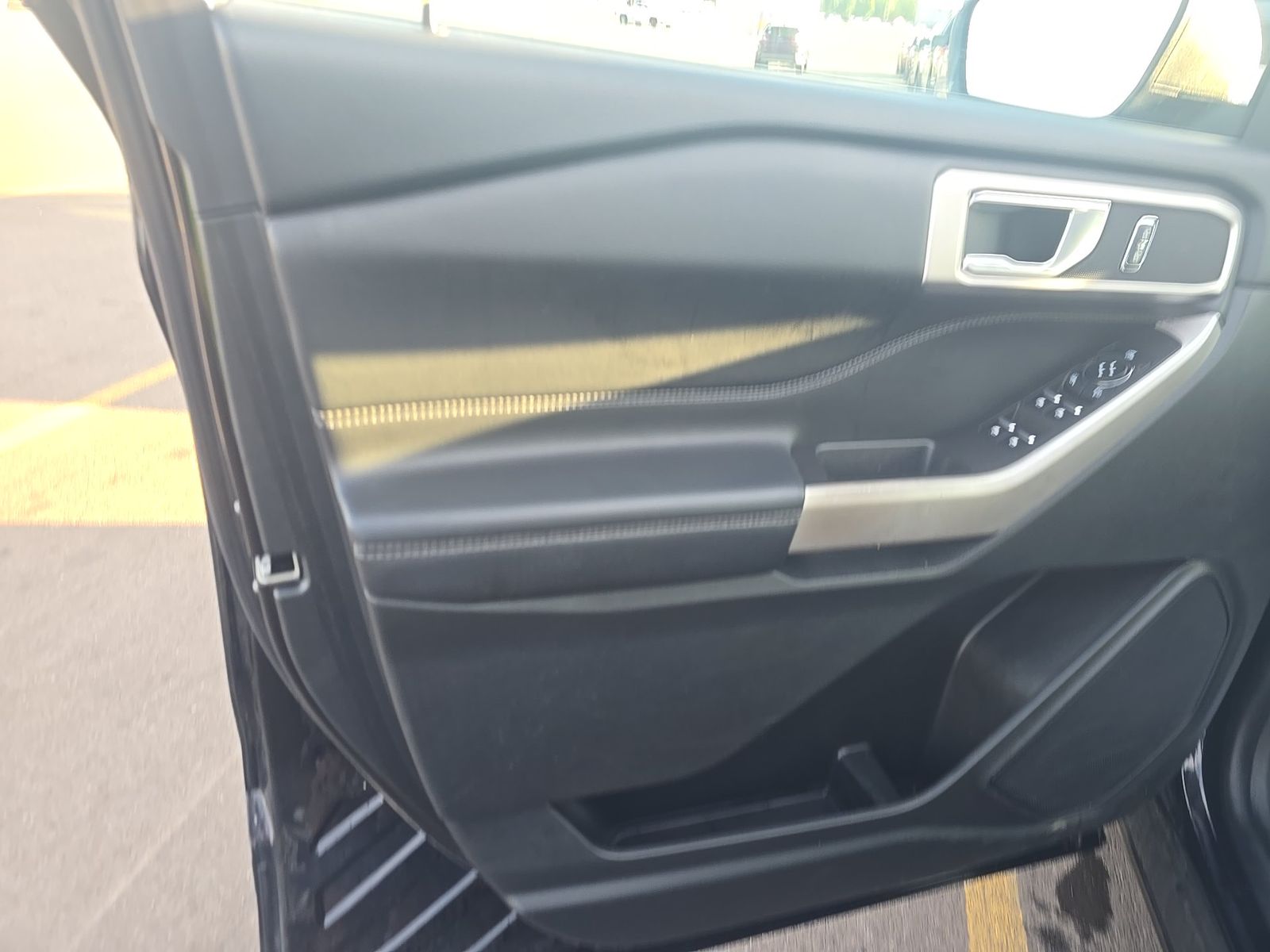 2023 Ford Explorer XLT AWD