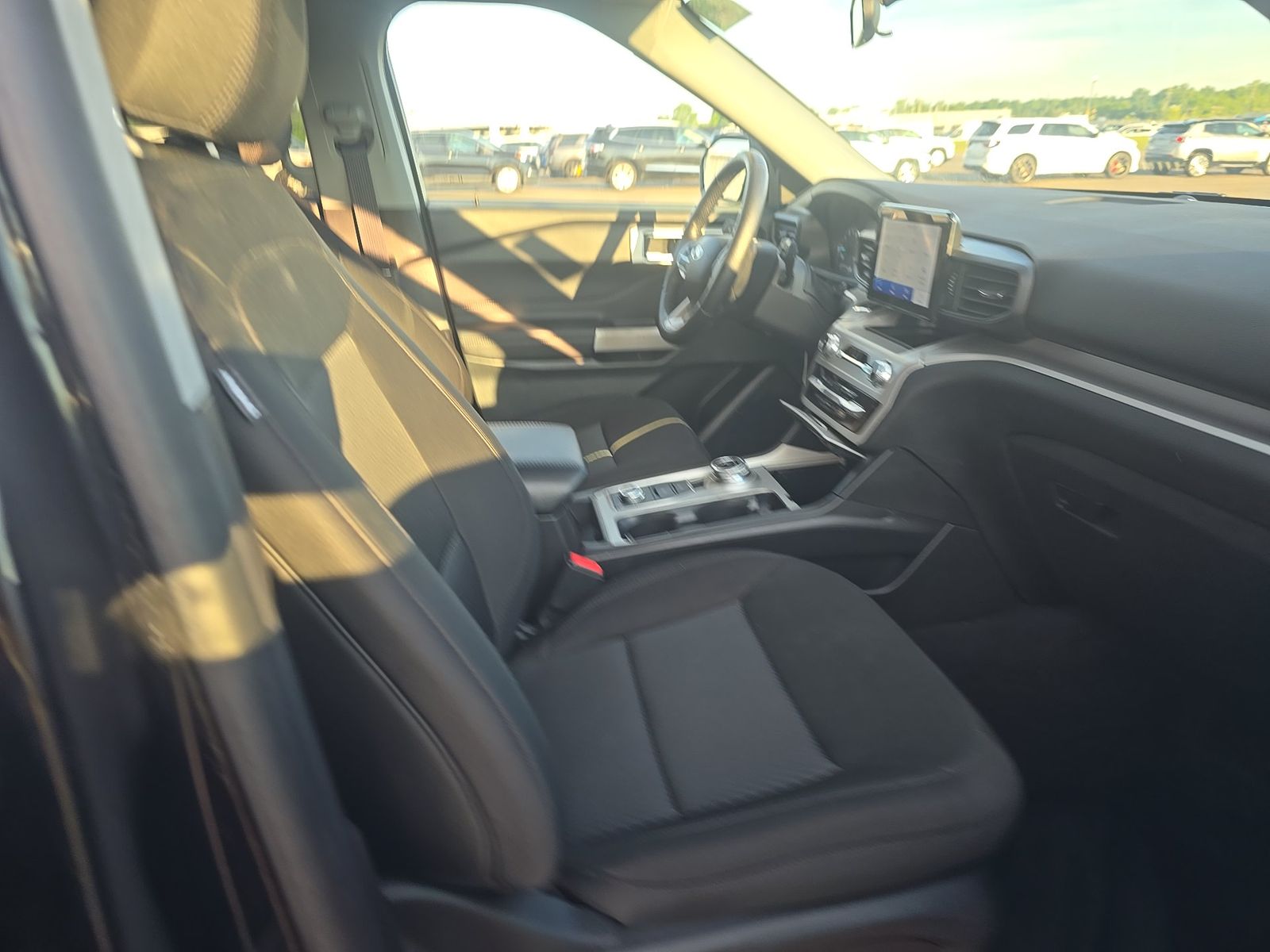 2023 Ford Explorer XLT AWD