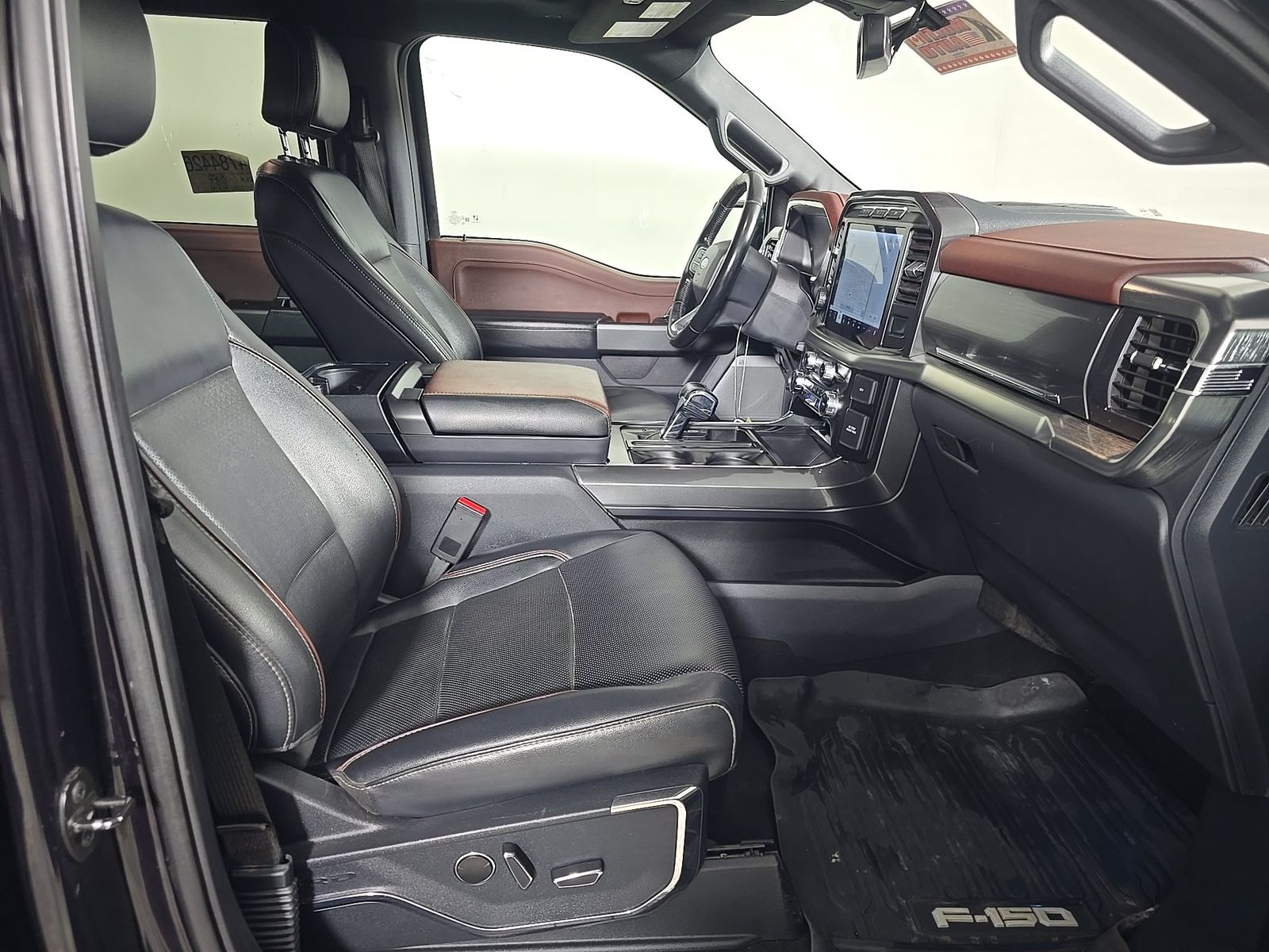 2023 Ford F-150 Lariat AWD